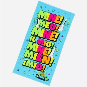 NEW DISNEY FINDING NEMO SEAGULLS “MINE MINE MINE” BEACH TOWEL 64” x 34”
